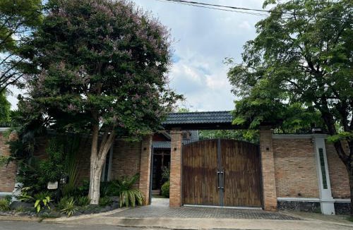 District 9 Apartment | Nhà Trong Vườn