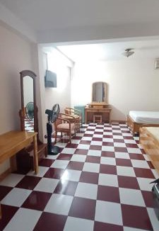 Binh Thanh Hotel | Nhật Bình 2