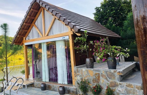 Ba Vi House | Nha Ben Ho Venuestay