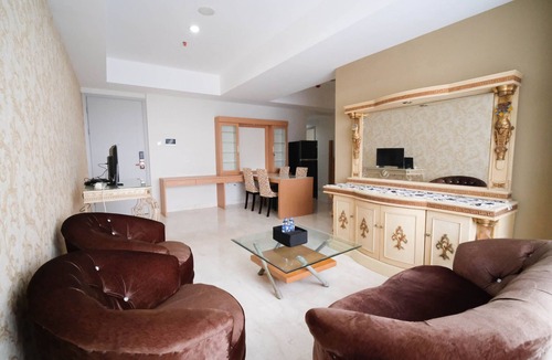Surabaya Apartment | Nice 3Br Connected To Mall At Grand Sungkono Lagoon Apartment