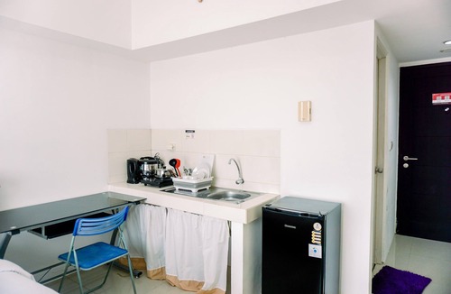 Kuningan Apartment | Nice And Comfy Studio At Ambassade Kuningan Apartment