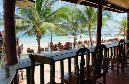 Daem Thkov House | Nice Beach Bungalow