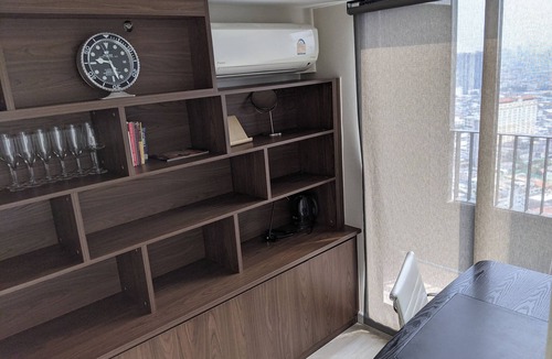 Thung Maha Mek Condo | Nice condo with AC in Krung Thep Maha Nakhon