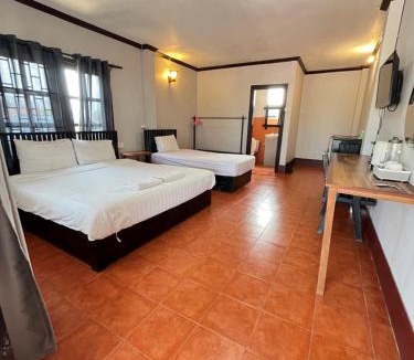 Vang Vieng House | Nice view guesthouse