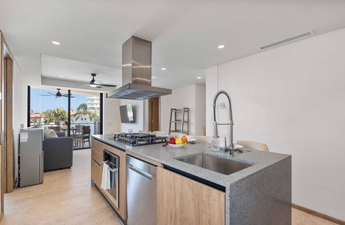 Marina Vallarta Condo | Nima Bay Escape, Stylish 2BR + Pool, Gym & Walkable Dining in Marina
