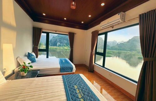 Ninh Binh House | Ninh Binh homestay. view wonderful, the rice fields the pleasant lotus fragrance