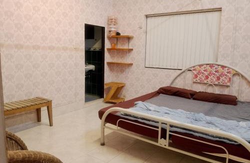 Chamkar Mon Hotel | No signboard