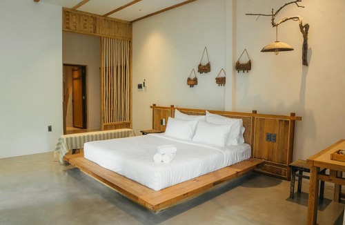 Thu Duc Resort | Nong Lam Ecolodge