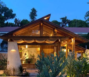 Thu Duc Resort | Nong Lam Ecolodge