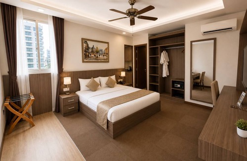 Chamkar Mon Hotel | Norodom Clover Hotel