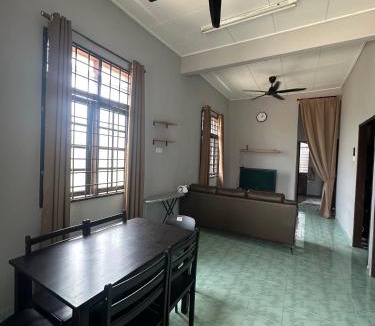 Kuala Terengganu House | NovaHaus 2 Homestay Gong Badak