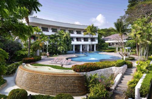 Chakphong Hotel | Novotel Rayong Rim Pae Resort