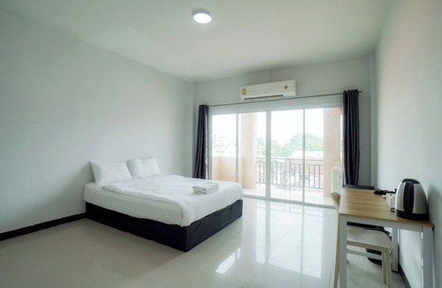 Chang Phueak Hotel | NP Place Santitham