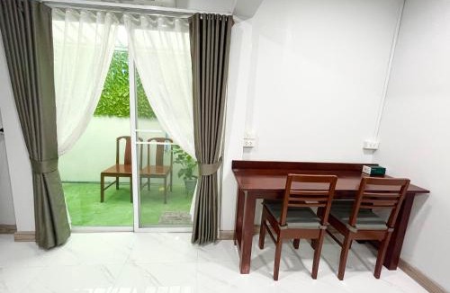 Bangkok Noi House | Number9 Bangkoknoi BKK Homestay