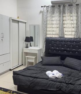 Batu Enam House | Nurul Homestay Kuantan