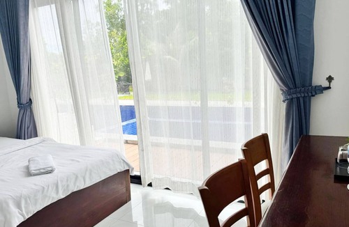 Mittakpheap Hotel | O Mary River Resort