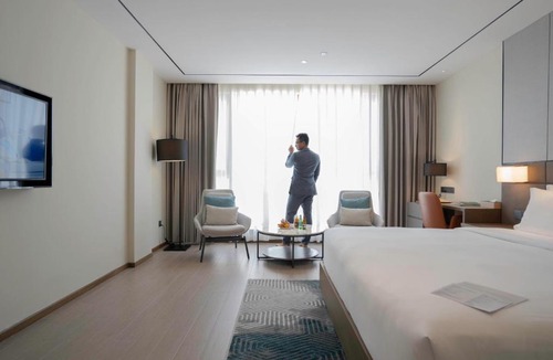 Tuol Kouk Hotel | Oakwood Premier Phnom Penh