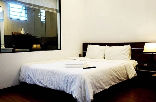 Son Tra Hotel | OASIS - DELUXE DOUBLE BED & NICE ROOM