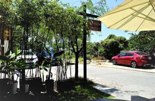 Son Tra Apartment | OASIS-NEAR BEACH-NICE ROOM-AIRPORT SHUTTLE-NETFLIX