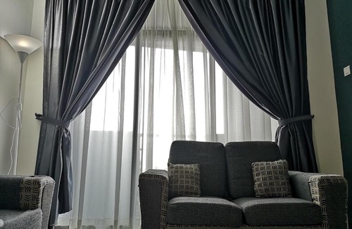 Taman Mirindi Apartment | Oasis Residences Ipoh [8 pax]