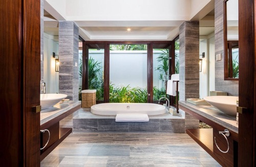 Cam Lam Resort | Ocean Front Pool Villa