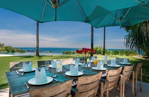 Cemagi Villa | OCEAN VIEW VILLA JAGADITHA, 6 BEDROOMS FULLY STAFFED