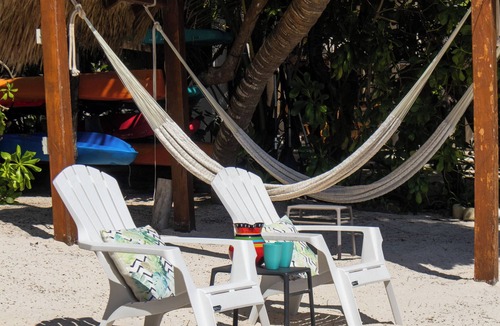 Soliman Bay Apartment | Ocean Walk Casita at Private Beach. Snorkels, Kayaks, Paddleboards Included