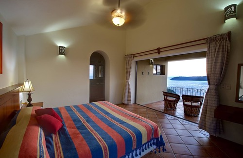 Santa Maria Huatulco Villa | Oceanfront Beach View Villa on Violin Bay near Santa Cruz
