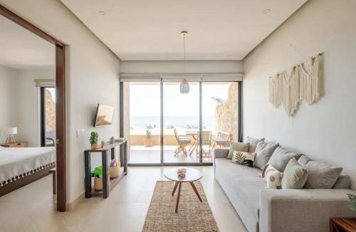 San Francisco Apartment | Oceanfront condo with terrace