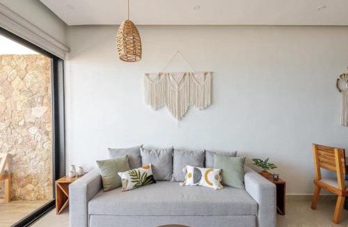 San Francisco Apartment | Oceanfront condo with terrace