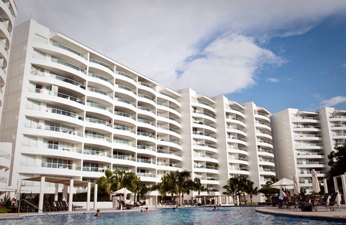 Nuevo Vallarta Condo | Oceanfront Hotel Luxury/Condo Comfort 5 stars Great Views & hi-speed internet.