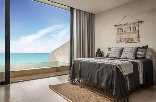 Tulsayab Apartment | Oceanfront PH Studio with Stunning Bay Views