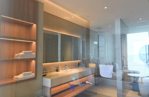 Ha Long Condo | OceanView Hạ Long Large Balcony TwinBed