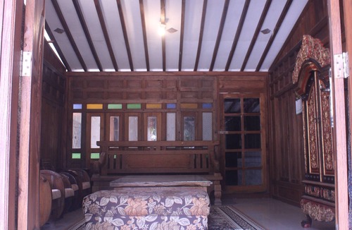 Catur Tunggal House | Omah Putih Limasan Javanese traditional house