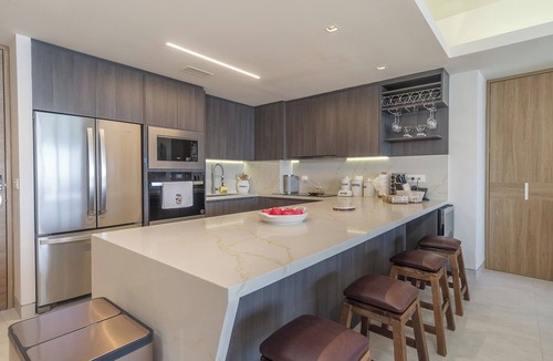 Bella Vista Condo | One 902 – Discover First-Class Amenities and Coastal Beauty on the Sea of Cortez