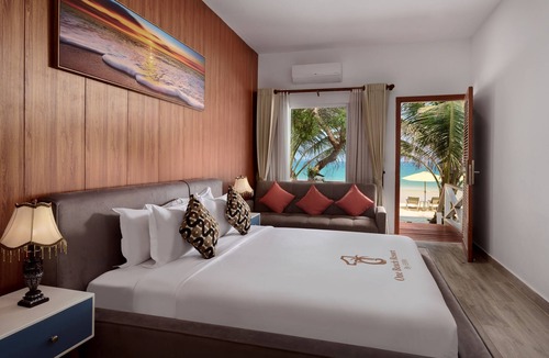 Koh Rong Sanloem Hotel | One Beach Resort by EHM