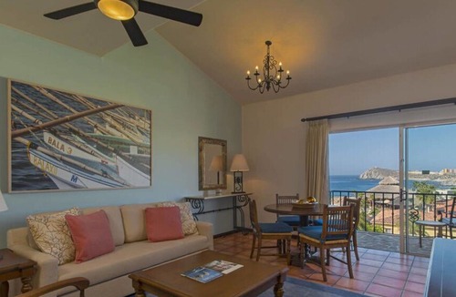 Cabo San Lucas Resort | One bedroom villa at Oceanfront Hacienda del Mar. All weeks, best rates!