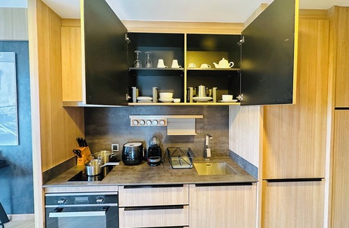 Chamkar Mon Apartment | One Residence Hotel & Apartment