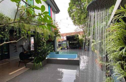 Bukit Indah House | OneRiimba Private Pool & Garden Residence Johor Bahru