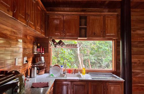 Ham Ninh Apartment | Ong Tuan House
