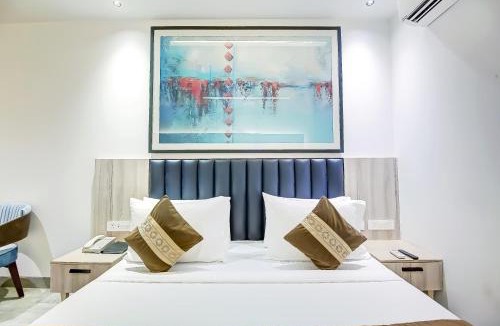 Aerocity Hotel | OPO Premium - Free Pickup delhi Airport