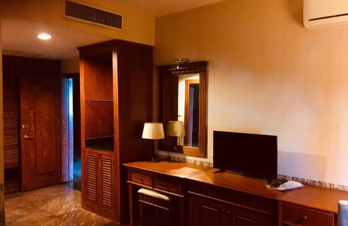 Prampir Makara Apartment | Orussey Guest House