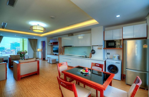 Prampir Makara Hotel | Orussey One Hotel & Apartment