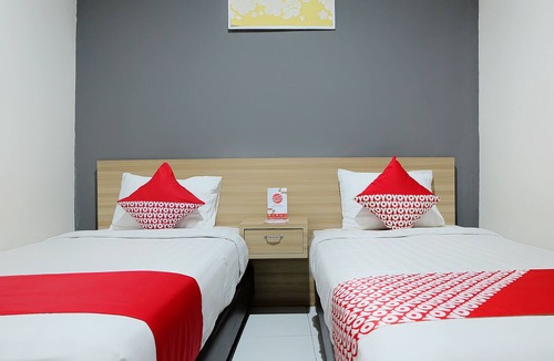 Muara Bungo Hotel | OYO 1474 Hotel Fayadh