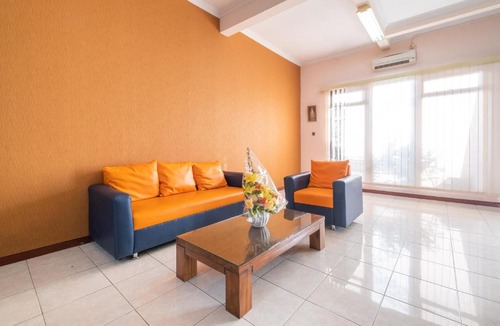 Central Yogyakarta Hotel | OYO 2469 Sutomo Homestay