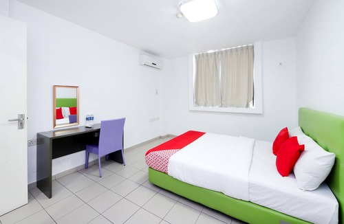 Penampang Hotel | OYO 564 Y Hotel