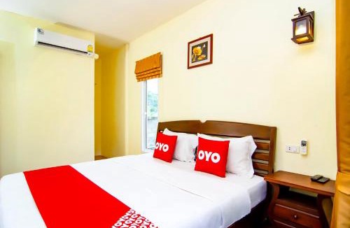 Cha-am Hotel | OYO 607 Nawang Resort
