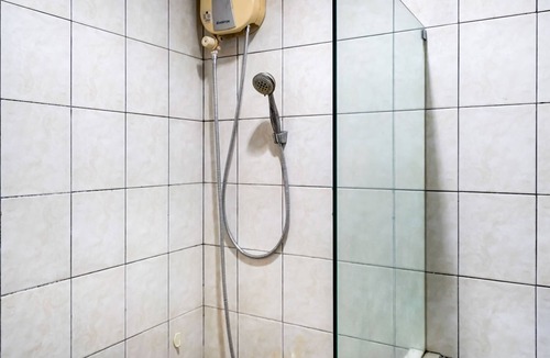 Cigombong Hotel | OYO 90369 Syariah An Nur