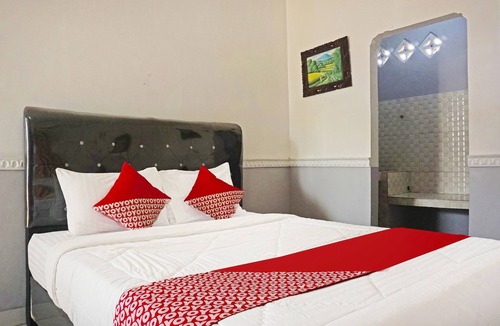 Cigombong Hotel | OYO 90369 Syariah An Nur
