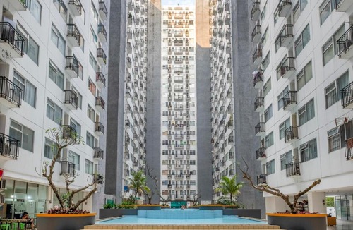 Cipaganti Hotel | OYO 90769 Sharie Property